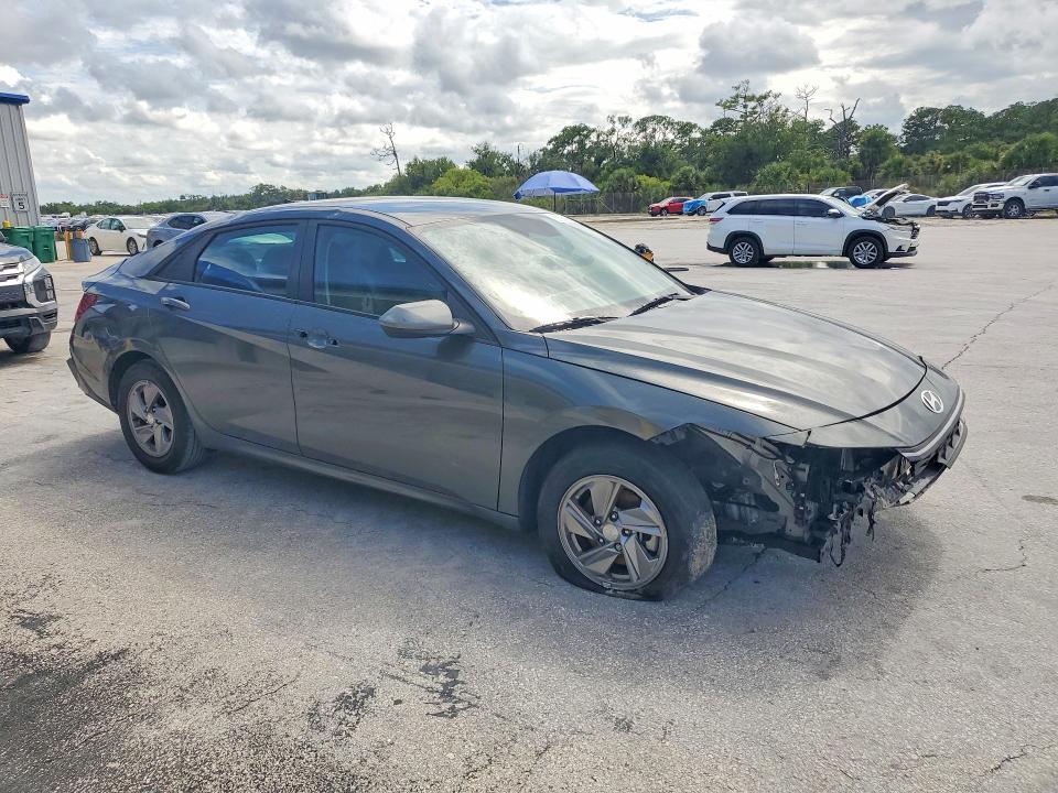 2025 Hyundai Elantra VIN KMHLL4DG5SU050760 COPART salvage auction — FRONT END, Fl - Certificate Of Title, sold $6,200 on 2026-07-07 (photo 4)