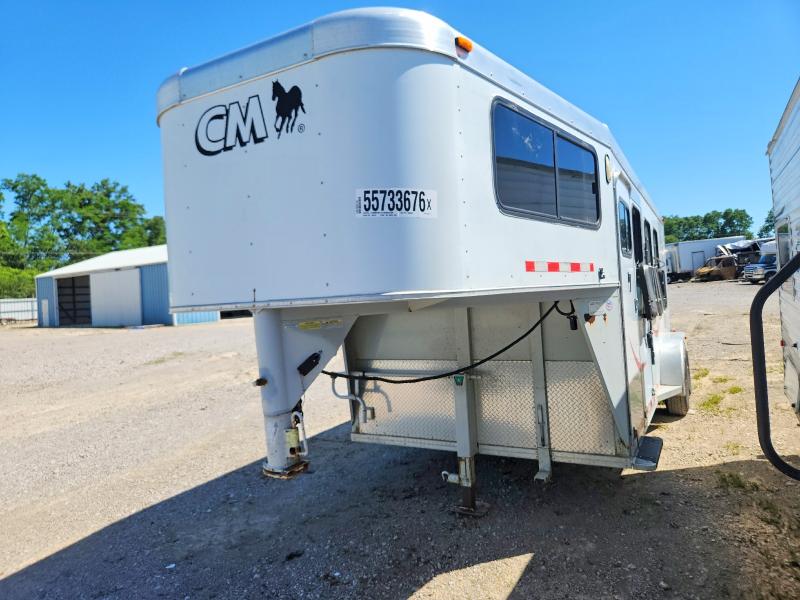 2004 Cm trailer VIN 49THG182341067822 COPART salvage auction — ROOF, KY - CERT OF TITLE-SALVAGE, sold $5,400 on 2026-07-09 (photo 2)