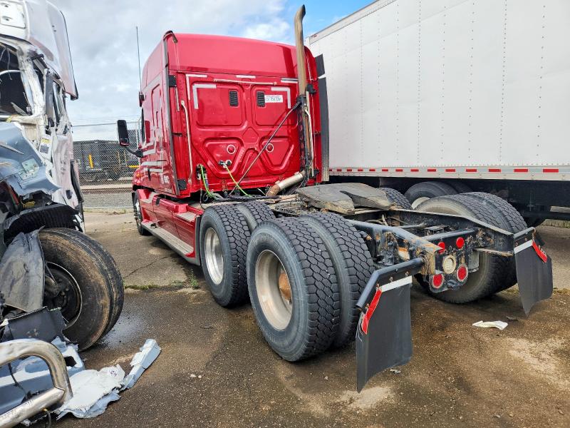 2013 Freightliner All other VIN 3AKJGLDR9DSFF2168 COPART salvage auction — MECHANICAL, OH - CERTIFICATE OF TITLE, sold $3,350 on 2026-08-11 (photo 3)