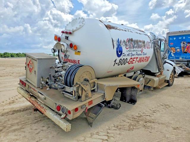 2019 Ptrb All other VIN 2NP2HM7X6KM415060 COPART salvage auction — ROLLOVER, SV, sold $1,050 on 2026-07-20 (photo 4)