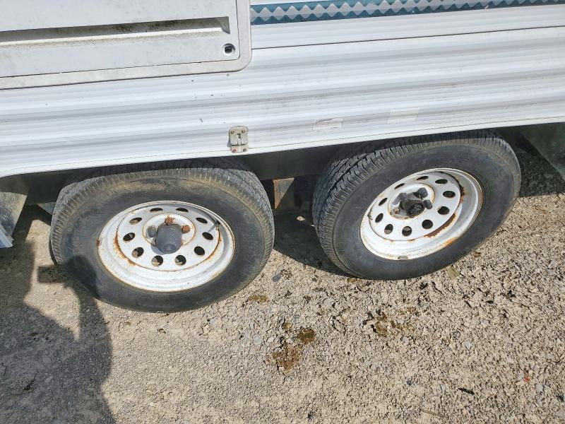 2003 Cherokee by forest r All models VIN 4X4TCKA213P088840 COPART salvage auction — HAIL, KY - HAIL SALVAGE BRAND, sold $60 on 2026-07-09 (photo 9)