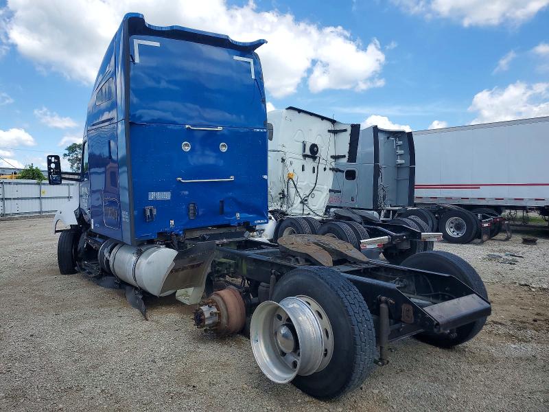 2017 Kenworth All other VIN 1XKYDP9X0HJ131939 COPART salvage auction — ROLLOVER, RB, sold $1,250 on 2026-07-09 (photo 3)