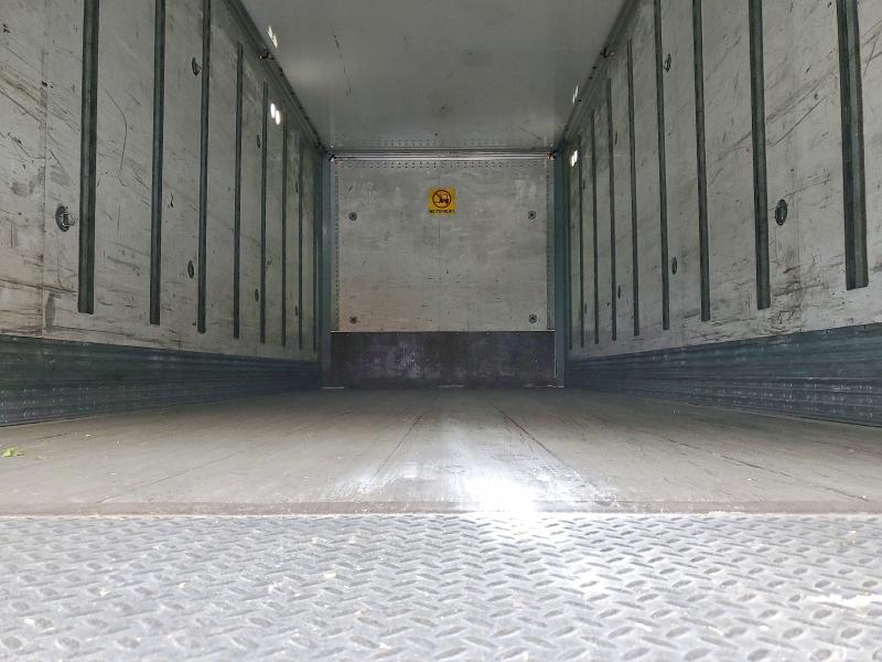 2015 Freightliner All other VIN 1FVACXDT2FHGJ9774 COPART salvage auction — MECHANICAL, IN - CERTIFICATE OF TITLE, sold $6,100 on 2026-07-09 (photo 7)