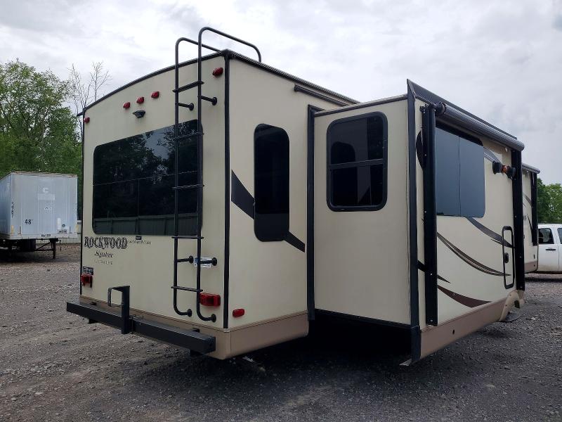 2017 Rockwood Travel tra VIN 4X4TRLJ21H1873082 COPART salvage auction — NORMAL WEAR, NY - CERT OF TITLE-REBUILT SALVAGE, sold $8,900 on 2026-07-20 (photo 4)