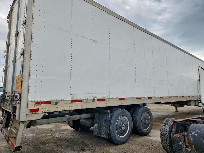 2013 Utility tr VIN 1UYVS2537DM510313 COPART salvage auction — MINOR DENT/SCRATCHES, CT, sold $2,300 on 2026-08-11 (photo 4)
