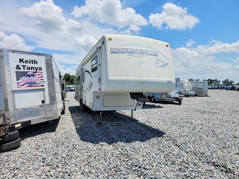 2004 Keystone Mountainee VIN 4YDF328284F701937 COPART salvage auction — MINOR DENT/SCRATCHES, RB, sold $15 on 2026-07-09 (photo 1)