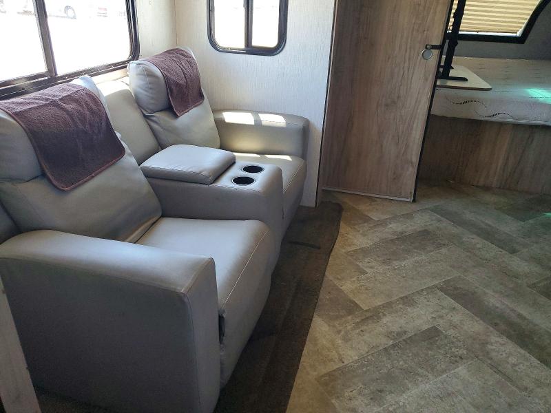 2022 Forest river Solair VIN 4X4TPAZ2XNN057216 COPART salvage auction — NORMAL WEAR, ID - DIS/DLR/EXP ONLY CLEAN TITLE (P), sold $9,300 on 2026-07-28 (photo 6)