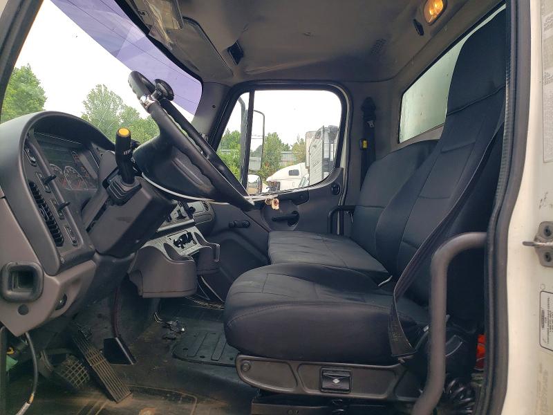 2014 Freightliner M2 106 VIN 3ALACWDT0EDFT8397 COPART salvage auction — FRONT END, VA - CERT OF TITLE - SALVAGE, sold $4,200 on 2026-09-02 (photo 7)