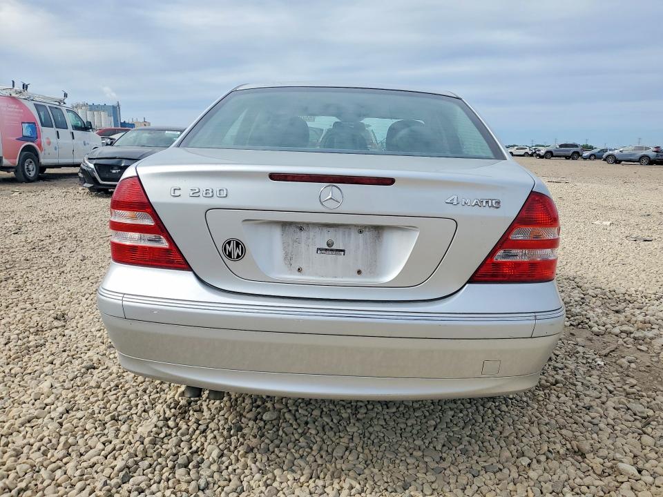 2007 Mercedes-benz C class VIN WDBRF92H07F891863 COPART salvage auction — MINOR DENT/SCRATCHES, Il - Certificate Of Title, sold $2,400 on 2026-07-31 (photo 6)