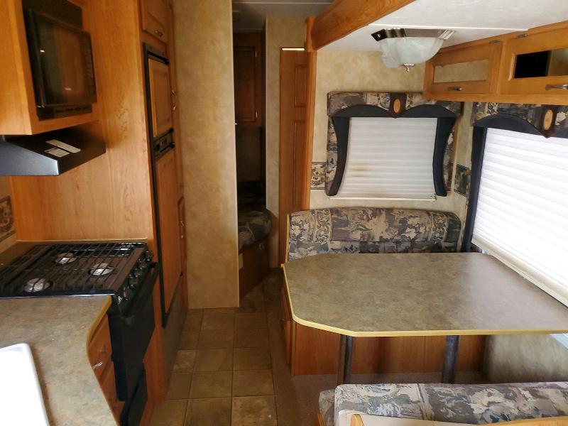 2006 Jaco jay flight VIN 1UJCJ02NX71PD0131 COPART salvage auction — ROOF, CT, sold $15 on 2026-07-28 (photo 6)