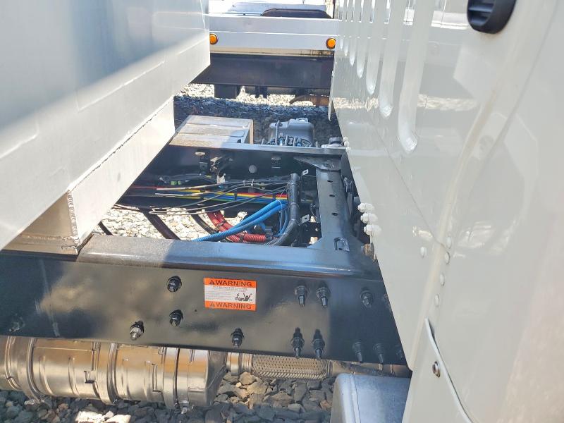 2019 Freightliner All other VIN 3ALACXFC4KDKC9751 COPART salvage auction — NORMAL WEAR, NJ - CERTIFICATE OF TITLE, sold $11,500 on 2026-07-28 (photo 9)
