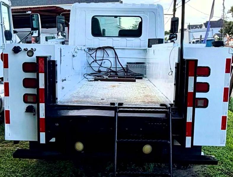 2009 Hino All other VIN 5PVNC6JM294S50444 COPART salvage auction — MINOR DENT/SCRATCHES, WI - CERTIFICATE OF TITLE (P), sold $3,050 on 2026-07-14 (photo 6)