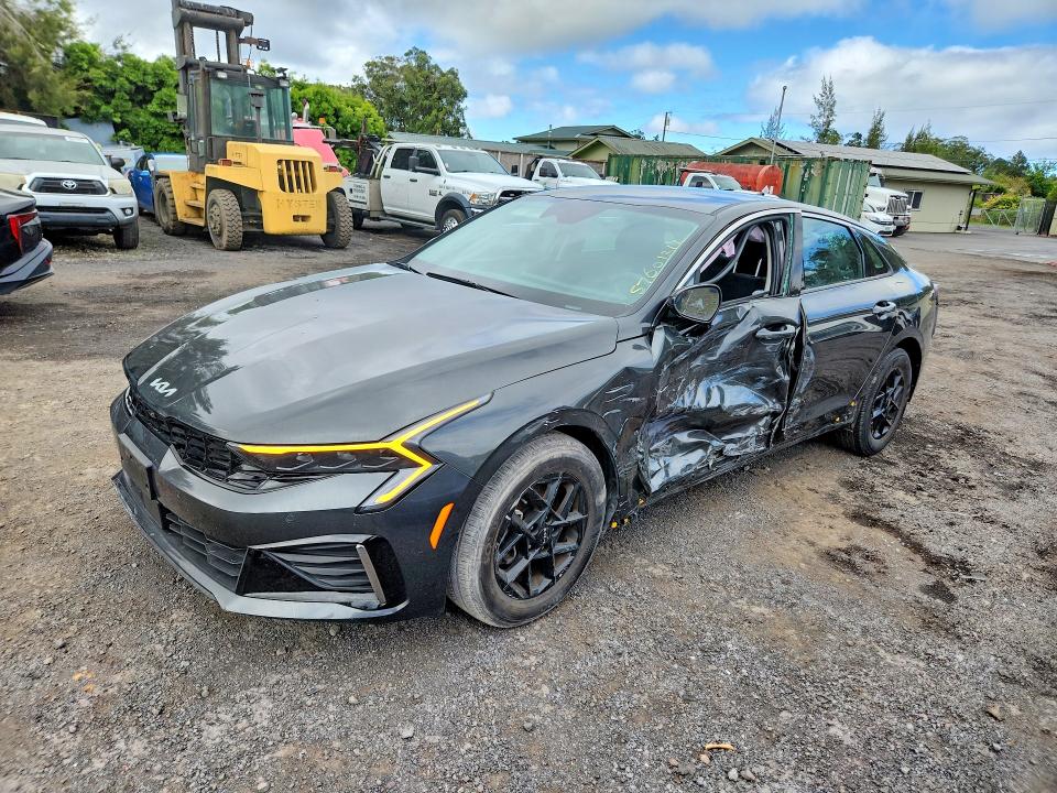 2025 Kia K5 VIN KNAG24J72S5358215 COPART salvage auction — SIDE, Hi - Certificate Of Title, sold $6,400 on 2026-07-06 (photo 1)