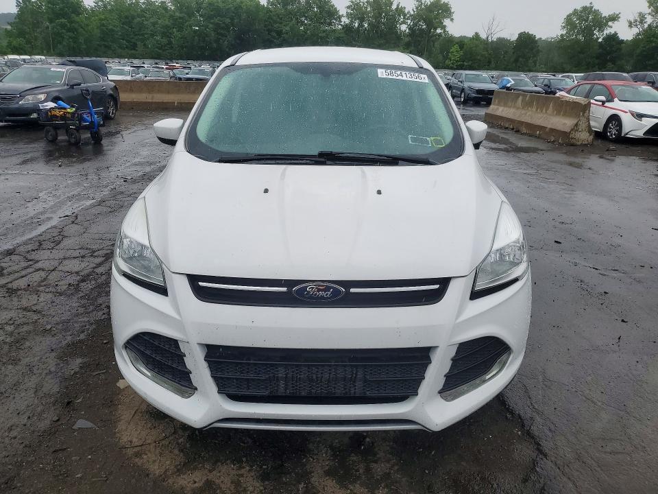 2016 Ford Escape VIN 1FMCU9GX2GUB64969 COPART salvage auction — MINOR DENT/SCRATCHES, Ny - Certificate Of Title, sold $500 on 2026-07-02 (photo 5)
