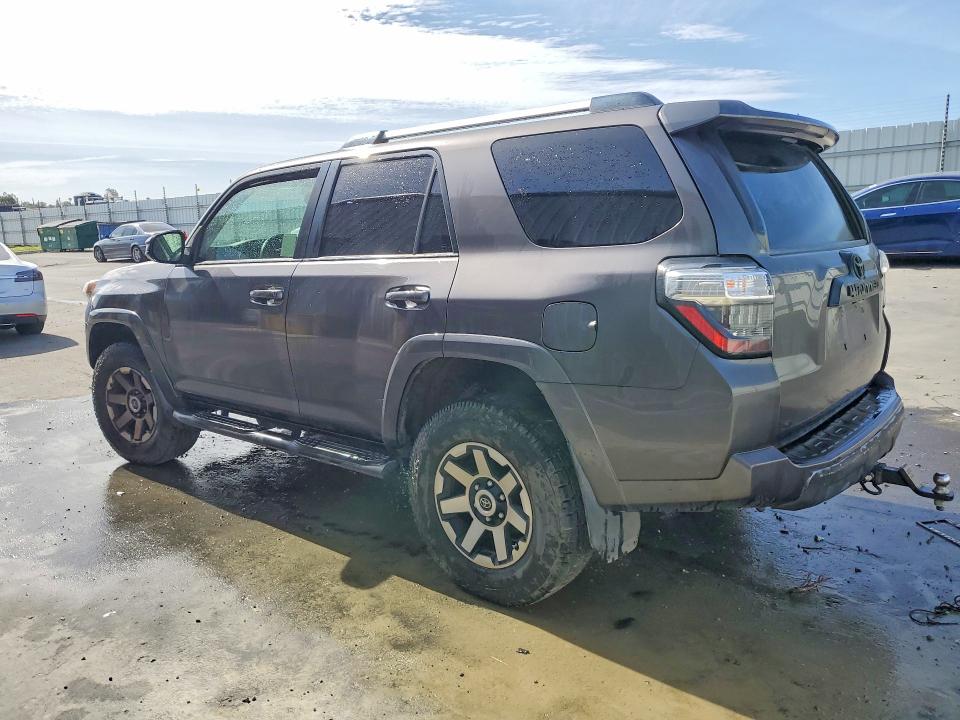 2016 Toyota 4runner VIN JTEBU5JR9G5335287 COPART salvage auction — FRONT END, Ca - Certificate Of Title, sold $12,500 on 2026-07-09 (photo 2)