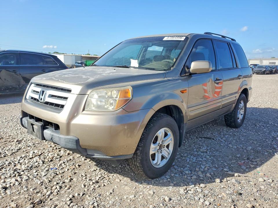 2008 Hond Pilot VIN 5FNYF28228B005720 COPART salvage auction — MINOR DENT/SCRATCHES, CT, sold $550 on 2026-07-09 (photo 1)