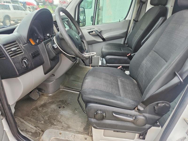 2015 Frht Sprinter VIN WDYPE8DC4FP101310 COPART salvage auction — NORMAL WEAR, CT, sold $650 on 2026-07-07 (photo 7)