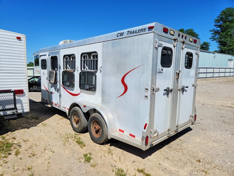 2004 Cm trailer VIN 49THG182341067822 COPART salvage auction — ROOF, KY - CERT OF TITLE-SALVAGE, sold $5,400 on 2026-07-09 (photo 3)
