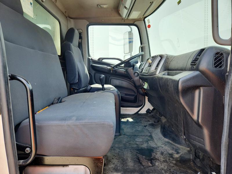 2011 Hino All other VIN 5PVNV8JV9B4S51899 COPART salvage auction — MECHANICAL, CT, sold $875 on 2026-07-09 (photo 6)