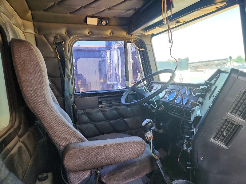 2010 Freightliner All models VIN 1FVHALCK3ADAV2965 COPART salvage auction — REAR END, TN - NON-REPAIRABLE CERTIFICATE, sold $6,200 on 2026-07-23 (photo 5)