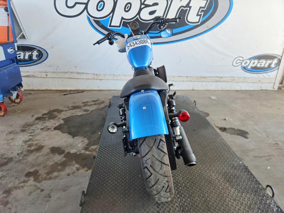 2011 Harley-davidson Sprtstr120 VIN 1HD1CZ318BC435742 COPART salvage auction — NORMAL WEAR, TX - CERTIFICATE OF TITLE, sold $1,050 on 2026-07-23 (photo 4)