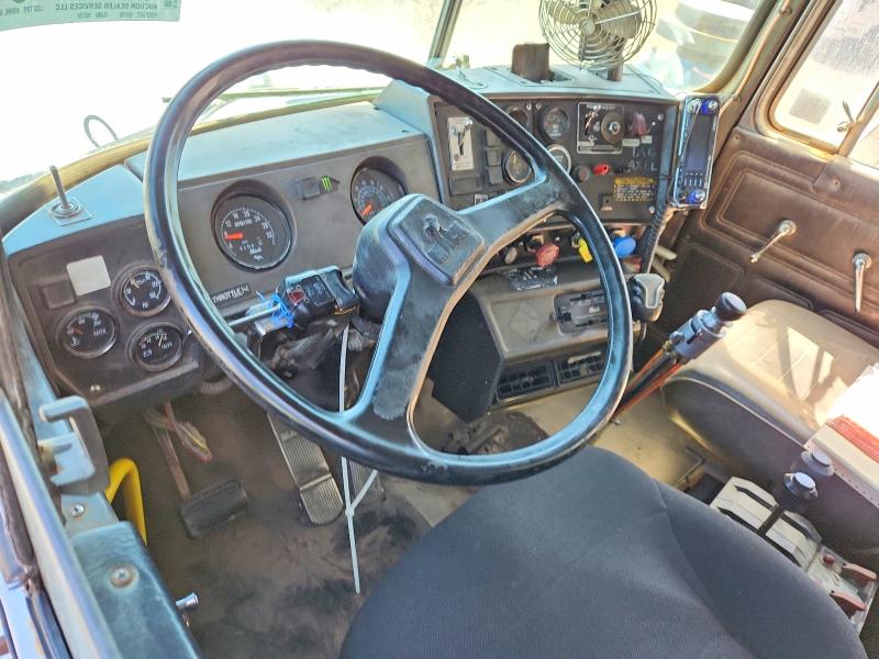 1990 Mack Rb688s VIN 1M2P270CXLM008837 COPART salvage auction — MINOR DENT/SCRATCHES, NJ - CERTIFICATE OF TITLE, sold $10,500 on 2026-07-07 (photo 8)