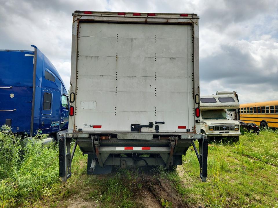 2014 Frht - freightliner All other VIN 3ALACWDUXEDFV8357 COPART salvage auction — FRONT END, IL - SALVAGE CERTIFICATE, sold $2,050 on 2026-08-12 (photo 6)