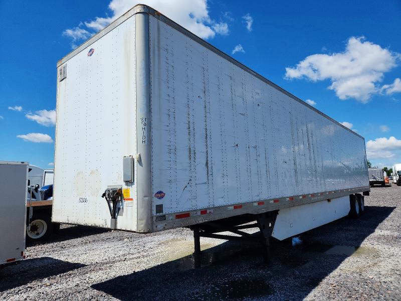 2016 Utility trailer Trailer VIN 1UYVS2539GC553828 COPART salvage auction — NORMAL WEAR, IN - CERT OF TITLE - REBUILT VEHICL, sold $1,500 on 2026-07-30 (photo 3)