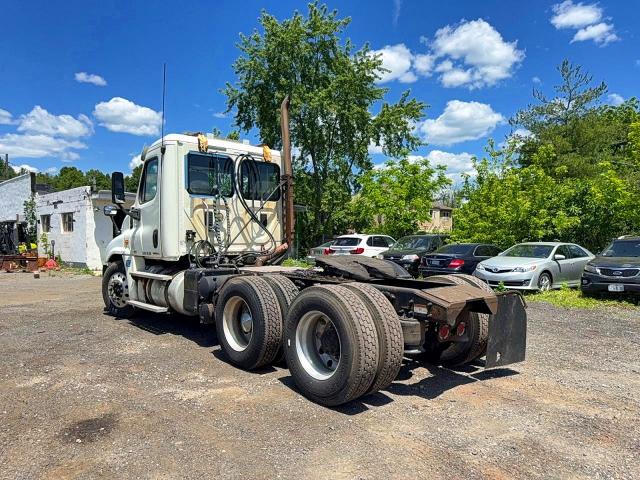 2012 Freightliner All other VIN 1FUJGEDVXCSBM0774 COPART salvage auction — NORMAL WEAR, CT, sold $625 on 2026-07-24 (photo 3)