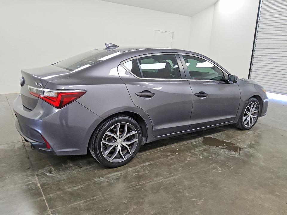 2019 Acura Ilx VIN 19UDE2F78KA000992 COPART salvage auction — MINOR DENT/SCRATCHES, Tx - Certificate Of Title, sold $7,800 on 2026-07-07 (photo 3)