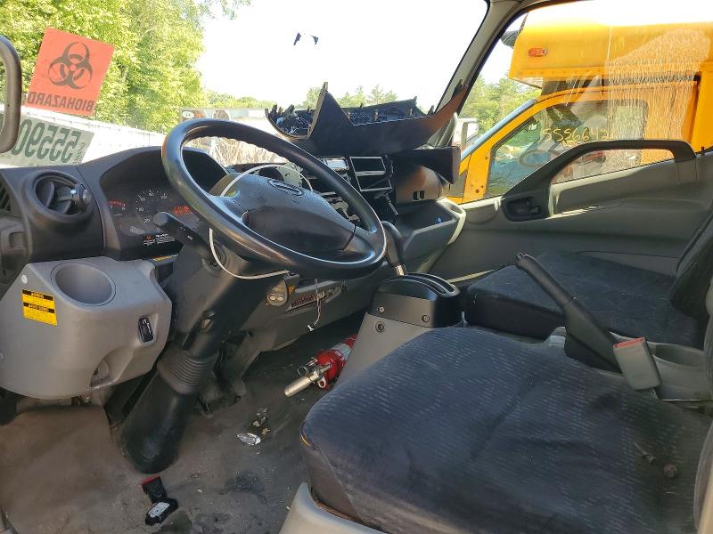 2017 Hino All other VIN JHHSDM2H5HK005814 COPART salvage auction — FRONT END, CT, sold $925 on 2026-07-08 (photo 8)
