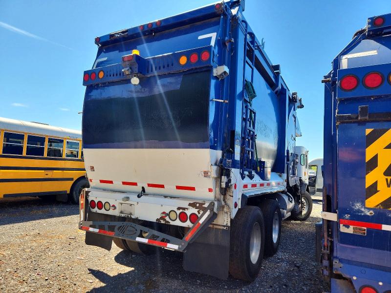 2015 Peterbilt All other VIN 3BPZLH0X2FF260940 COPART salvage auction — FRONT END, CD, sold $1,000 on 2026-07-09 (photo 4)