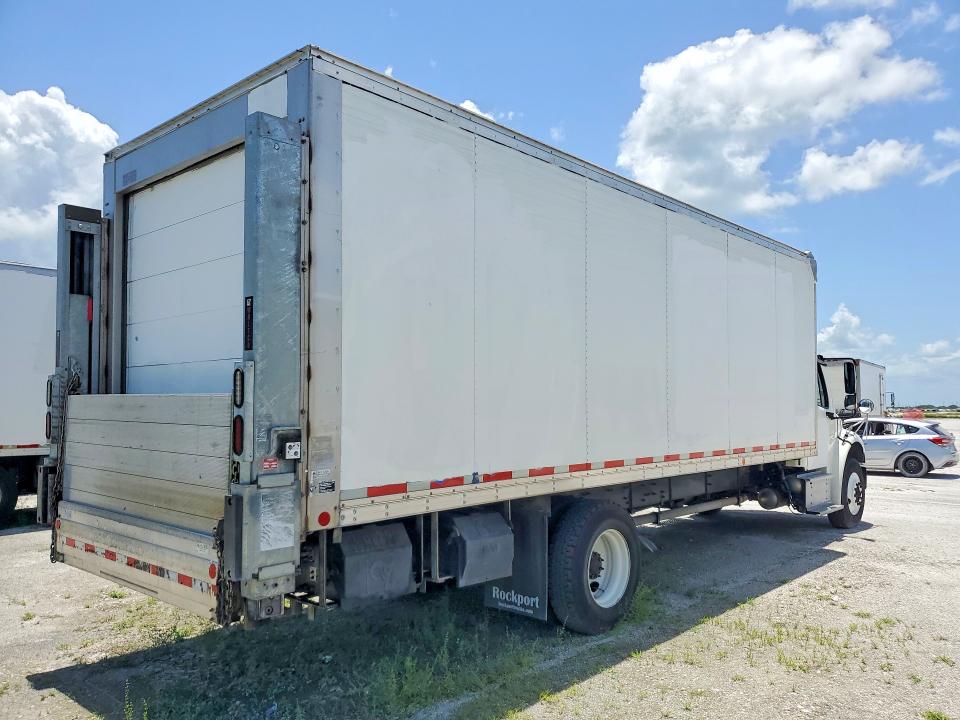 2022 Freightliner All other VIN 3ALACXFB4NDNH3673 COPART salvage auction — MINOR DENT/SCRATCHES, TX - CERTIFICATE OF TITLE, sold $12,900 on 2026-07-09 (photo 3)