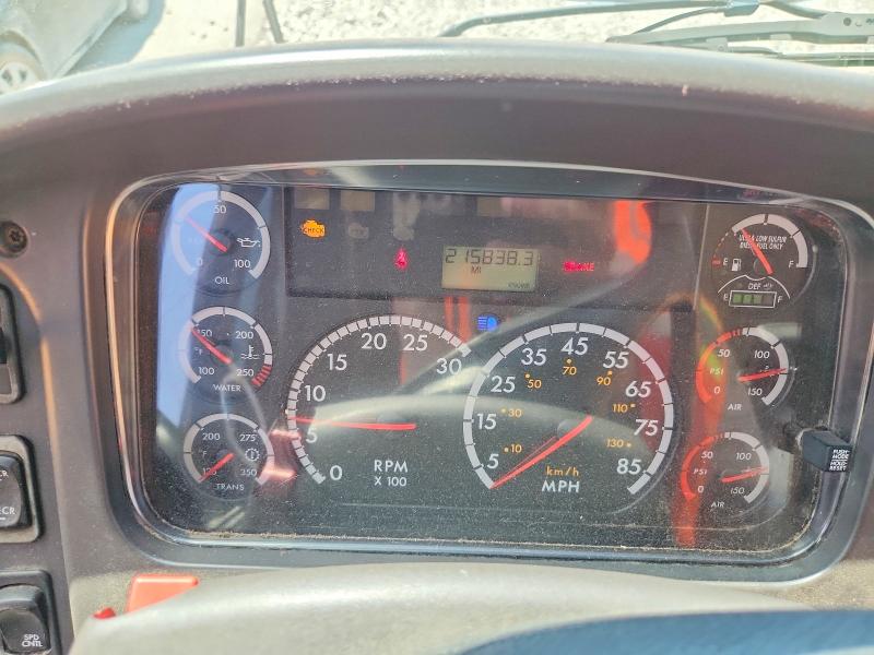 2011 Freightliner All other VIN 4UZABRDT5BCAY0452 COPART salvage auction — NORMAL WEAR, CT, sold $2,500 on 2026-08-21 (photo 8)