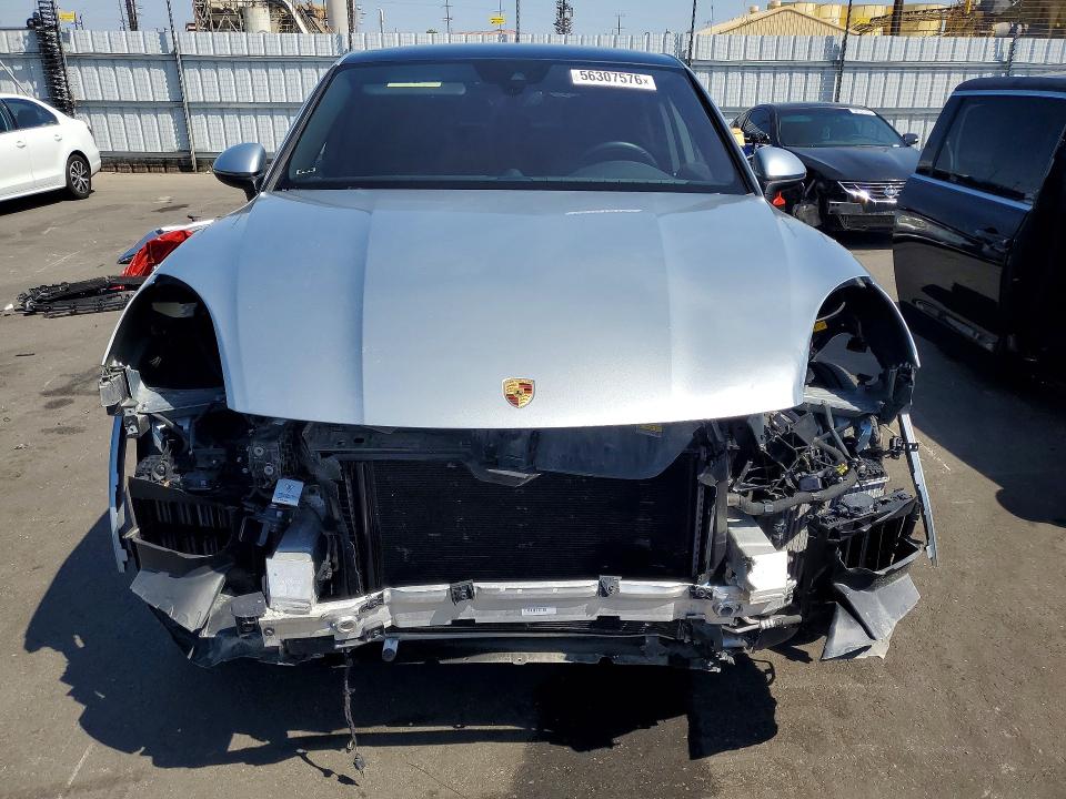 2022 Porsche Cayenne VIN WP1BE2AY8NDA51058 COPART salvage auction — Front End, CA - SALVAGE CERTIFICATE (P), sold $34,650 on 2026-06-26 (photo 5)