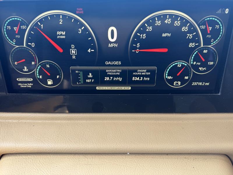 2023 Freightliner All other VIN 4UZACHFCXPCUD9444 COPART salvage auction — SIDE, OR - SALVAGE TITLE (P), sold $23,600 on 2026-07-28 (photo 8)