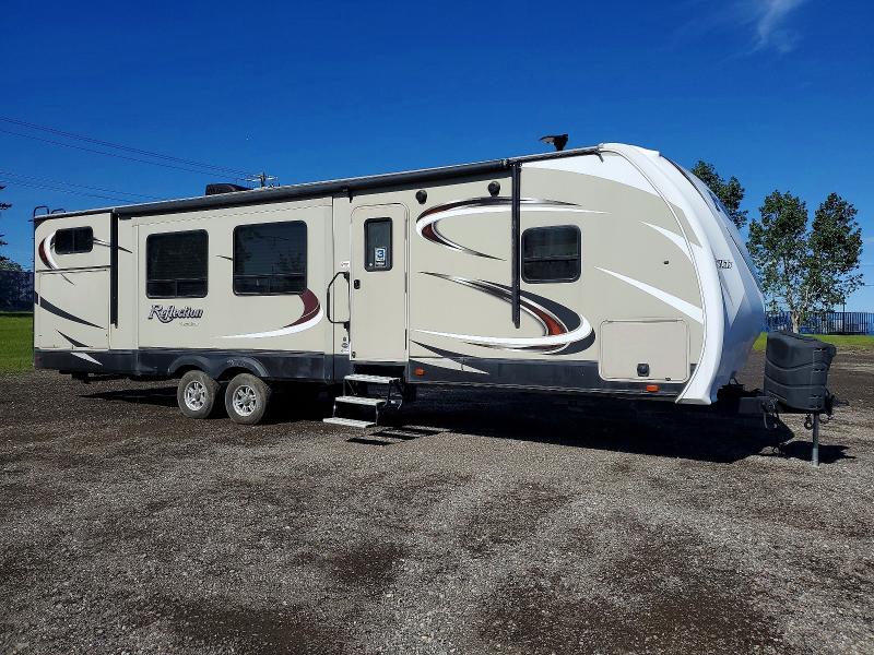 2017 Grand desi Reflection VIN 573TR3721H3312200 — COPART salvage auction photo