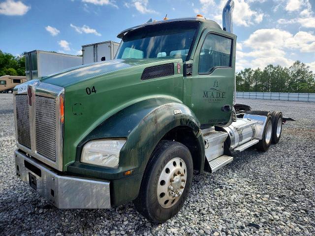 2018 Kenworth All other VIN 1XKZDP9X2JJ195300 COPART salvage auction — SIDE, ST, sold $8,800 on 2026-07-15 (photo 4)