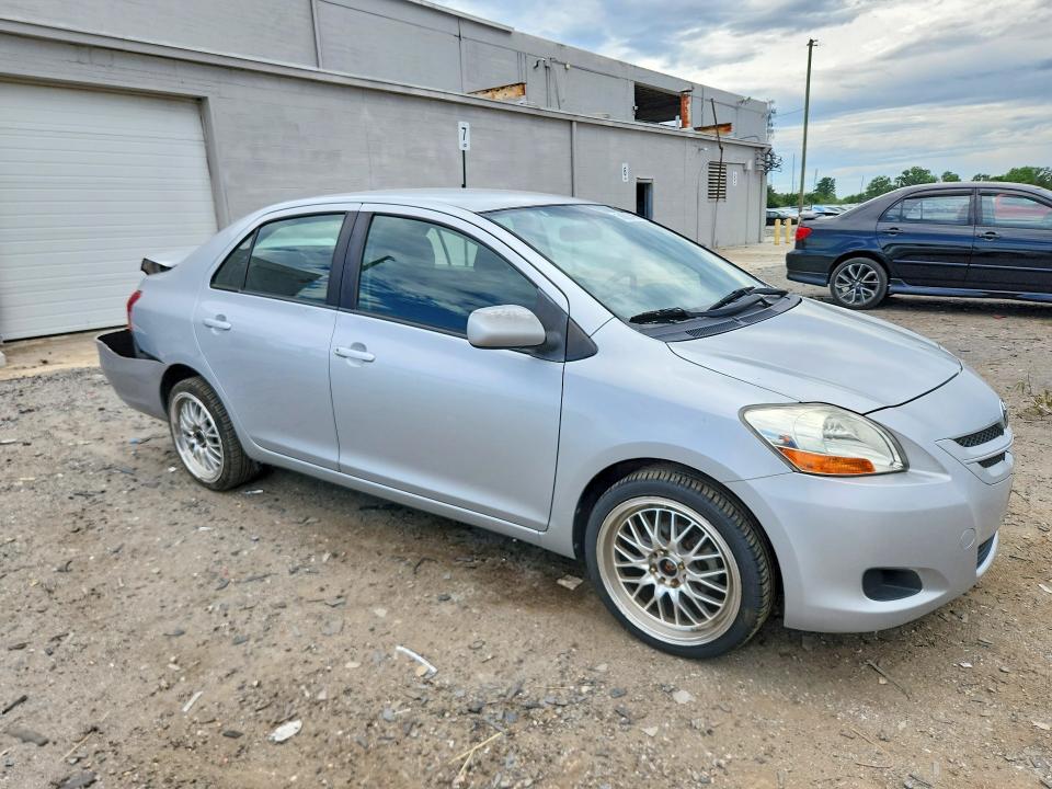 2008 Toyt Yaris VIN JTDBT923181287740 COPART salvage auction — REAR END, VA - CERT OF TITLE - SALVAGE, sold $1,000 on 2026-07-08 (photo 4)