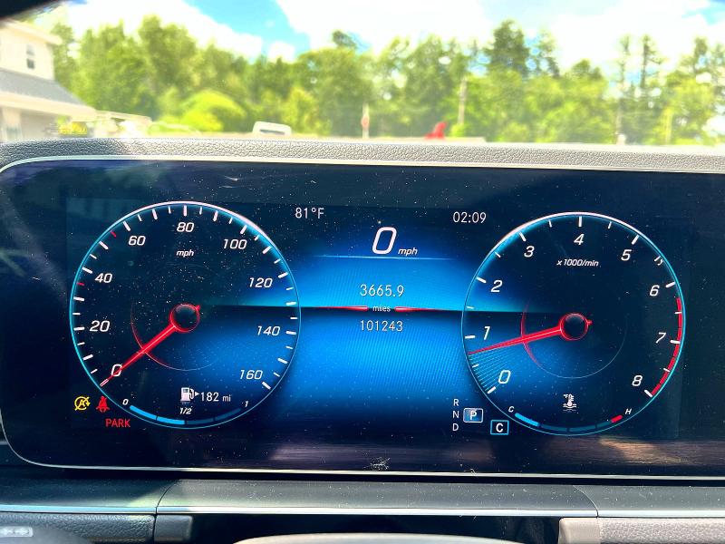 2020 Mercedes-benz Gle class VIN 4JGFB4KB7LA063987 COPART salvage auction — MINOR DENT/SCRATCHES, MA - CERTIFICATE OF TITLE (P), sold $26,250 on 2026-07-22 (photo 8)
