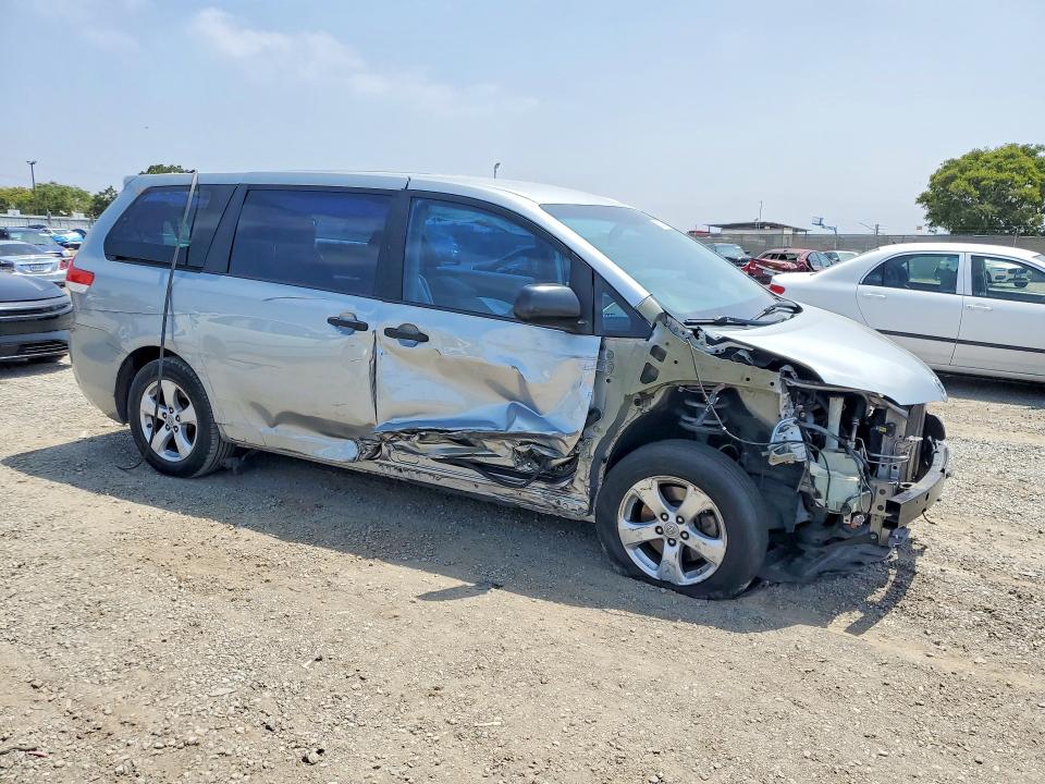 2011 Toyota Sienna VIN 5TDKA3DC7BS003005 COPART salvage auction — FRONT END, Ca - Salvage Certificate, sold $1,400 on 2026-07-28 (photo 4)
