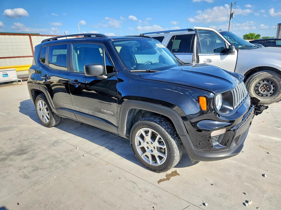 2022 Jeep Renegade VIN ZACNJDB10NPN86553 COPART salvage auction — FRONT END, Tx - Salvage Vehicle Title, sold $3,650 on 2026-08-04 (photo 4)