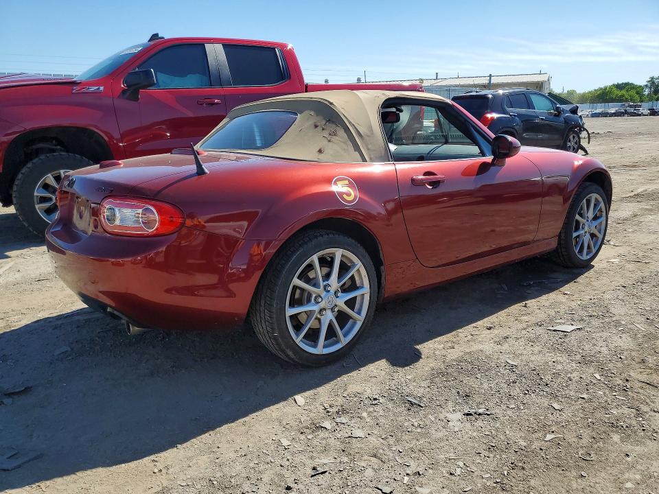 2010 Mazda Mx5 VIN JM1NC2EF9A0212984 COPART salvage auction — NORMAL WEAR, In - Certificate Of Title, sold $1,450 on 2026-07-13 (photo 3)