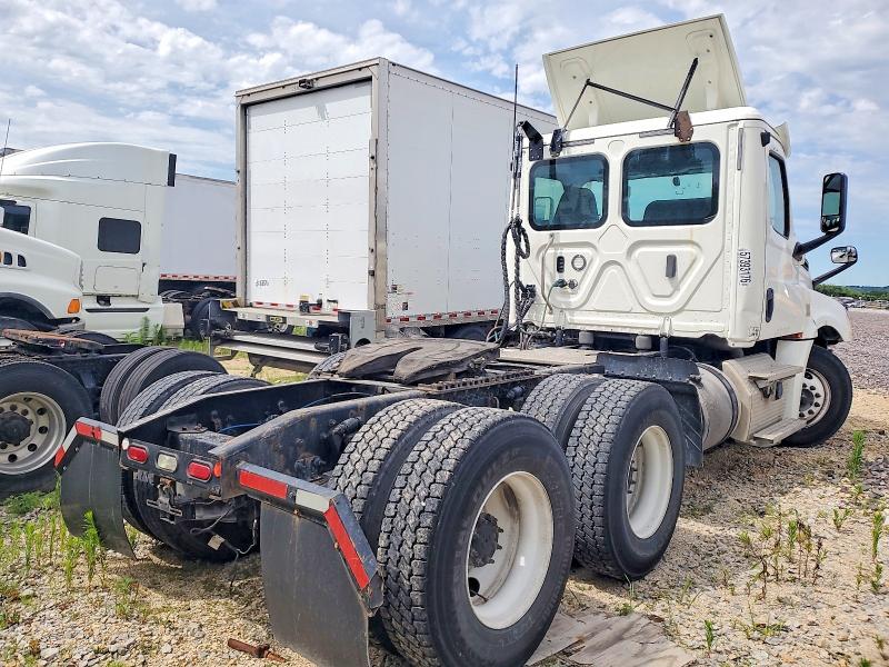 2020 Freightliner All other VIN 3AKJHLFG2LSLN5044 COPART salvage auction — FRONT END, NE - DIS/DLR/EXP ONLY SALVAGE TITLE, sold $6,600 on 2026-07-09 (photo 4)