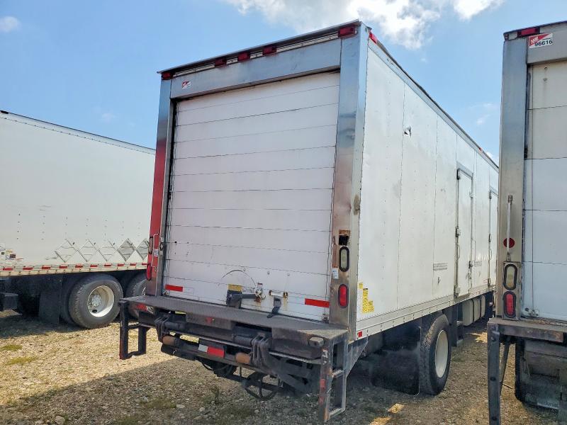 2011 Hino 338 VIN 5PVNV8JT5B4S52062 COPART salvage auction — NORMAL WEAR, NY - CERTIFICATE OF TITLE, sold $1,700 on 2026-10-09 (photo 4)