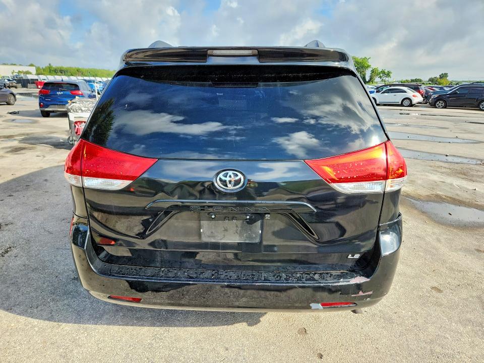 2011 Toyt Sienna VIN 5TDKK3DC2BS036359 COPART salvage auction — REAR END, RB, sold $1,300 on 2026-07-14 (photo 6)