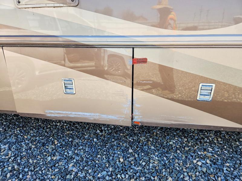 2003 Spartan cargo All other VIN 4VZBR49903C043519 COPART salvage auction — SIDE, CO - DIS/DLR/EXP ONLY CLEAN TITLE, sold $5,700 on 2026-07-07 (photo 9)