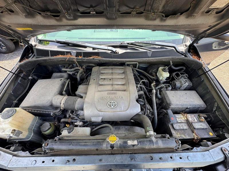 2010 Toyota Sequoia VIN 5TDDY5G18AS033686 COPART salvage auction — NORMAL WEAR, MA - CERTIFICATE OF TITLE (P), sold $4,900 on 2026-07-02 (photo 7)