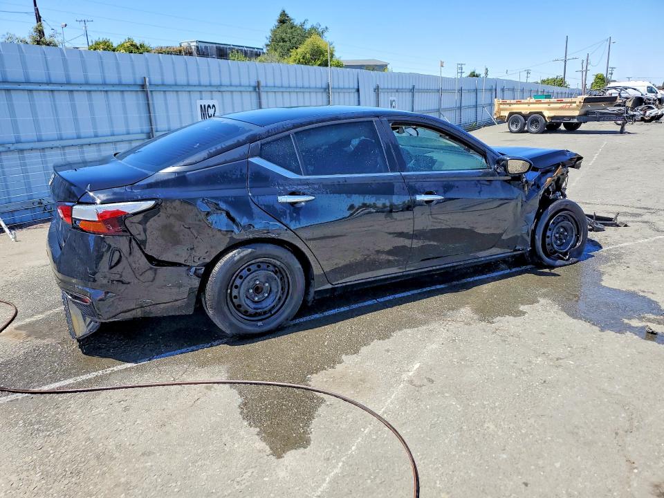 2024 Nissan Altima VIN 1N4BL4BV3RN350986 COPART salvage auction — FRONT END, Ca - Dis/Dlr/Exp Only Clean Title, sold $2,600 on 2026-07-31 (photo 3)
