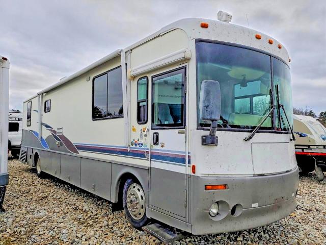 2002 Frht Recreation VIN 4UZAAHAK32CK27793 COPART salvage auction — NORMAL WEAR, NH - CERT OF TITLE-SALVAGE, sold $3,000 on 2026-07-30 (photo 1)